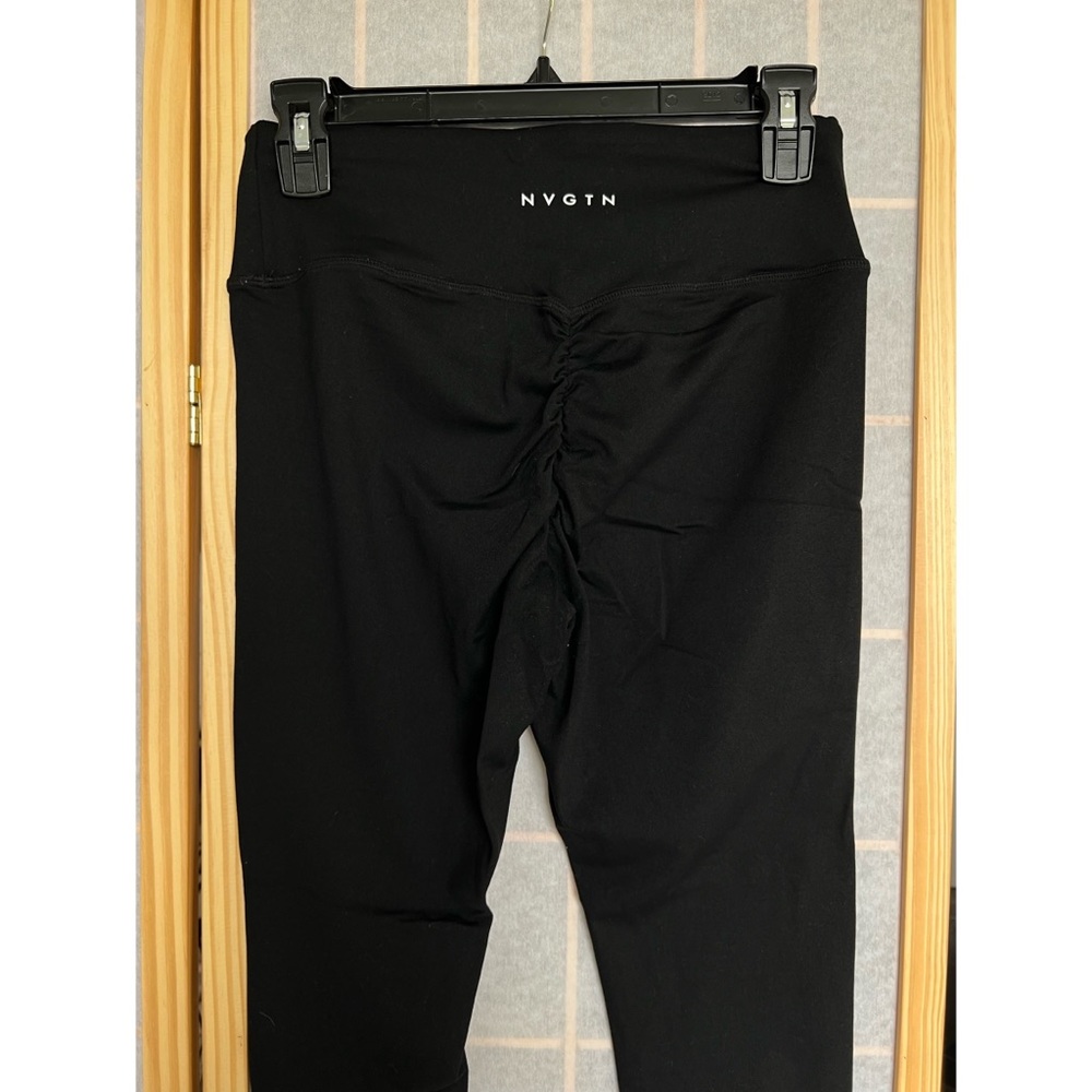 NVGTN signature leggings butt scrunch